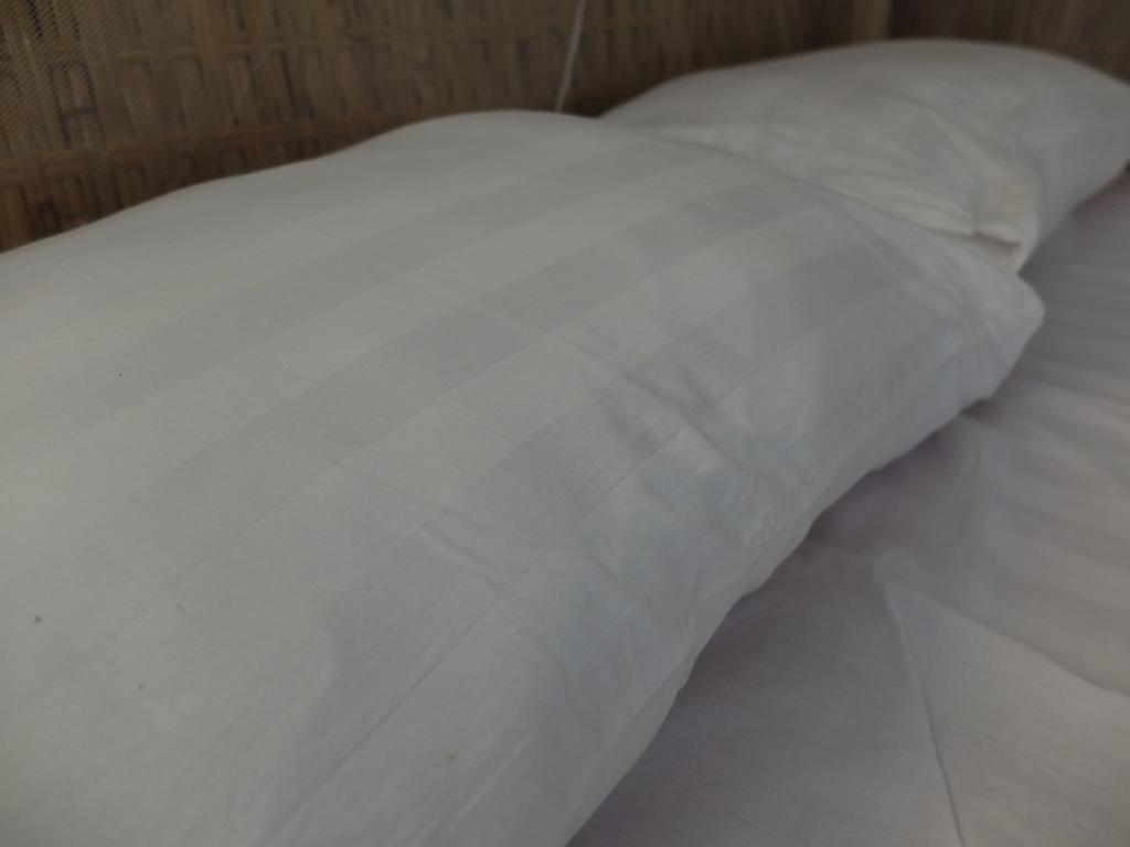 Mama Clares Hotel Сиханоуквил Екстериор снимка